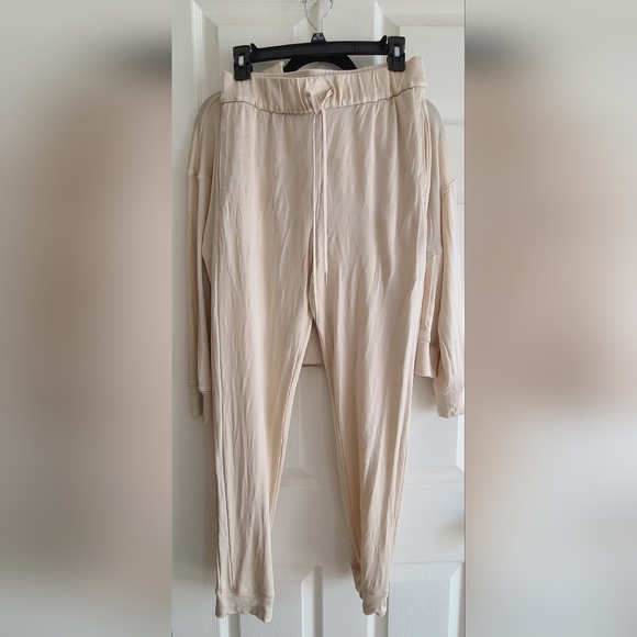 NWT Club Monaco - Picture 2 of 7